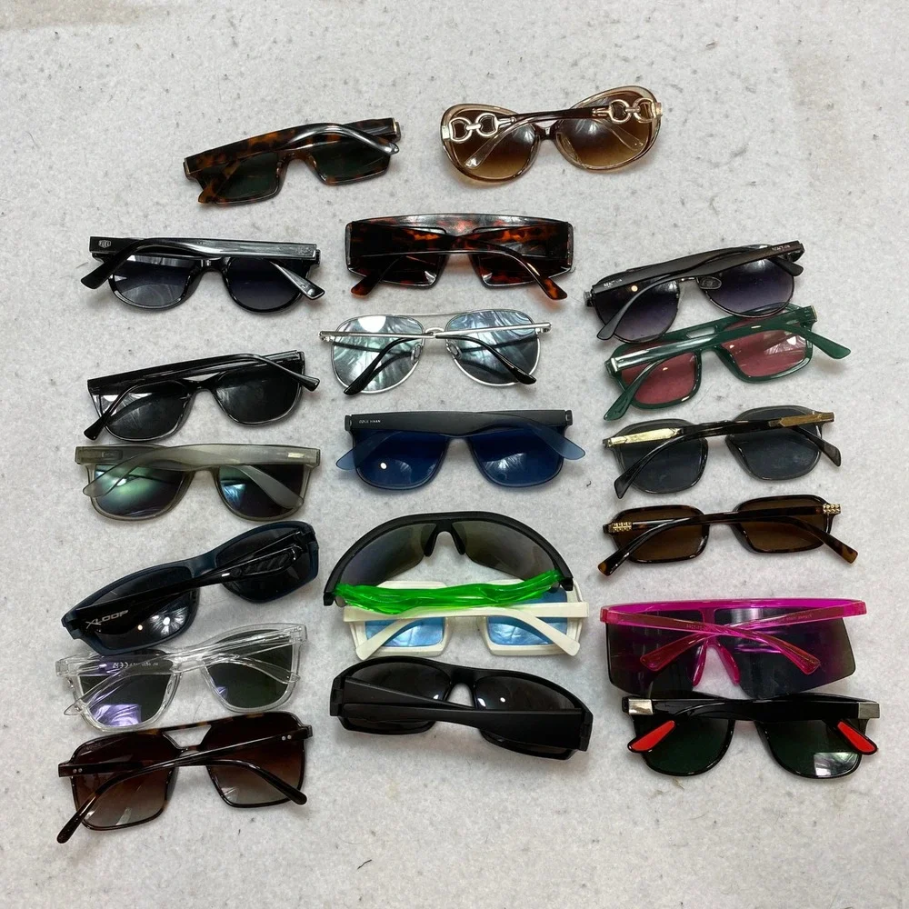 Lot Of 20 Mixed Sunglasses Unisex OS Multi Aviator Sport Shield Bundle
